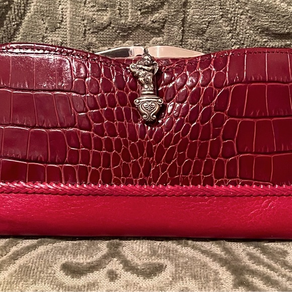 VINTAGE GENUINE BRIGHTON LOVE-HEART WALLET. - Picture 1 of 5